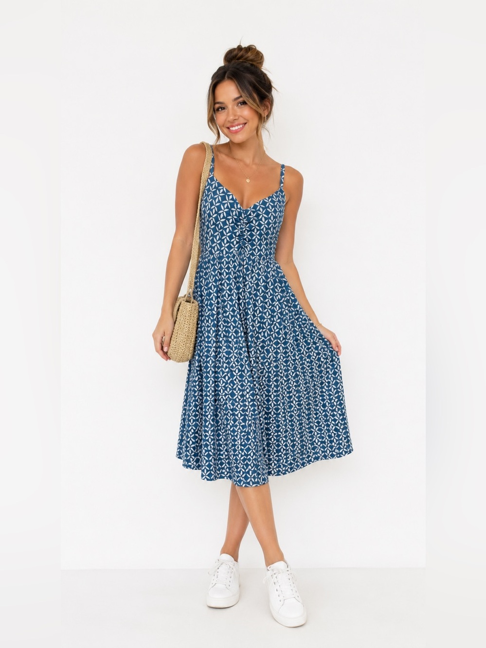 torrid  casual women’s Blue Printed Spaghetti-Strap Midi Dress size 1X